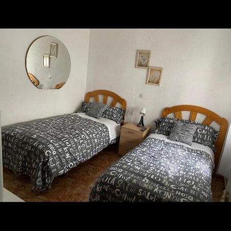 Pension Conchita II Мадрид Екстер'єр фото